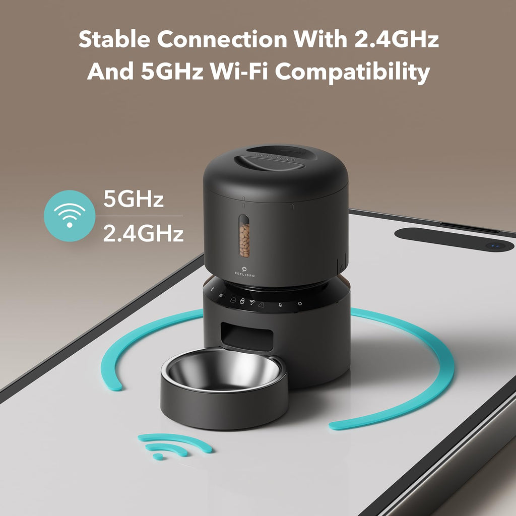 Automatic Dog or Cat Feeder, 5G WiFi Automatic Dog Food Dispenser with Freshness Preservation, 5L Timed Pet Feeder with Low Food Sensor, Up to 10 Meals Per Day,